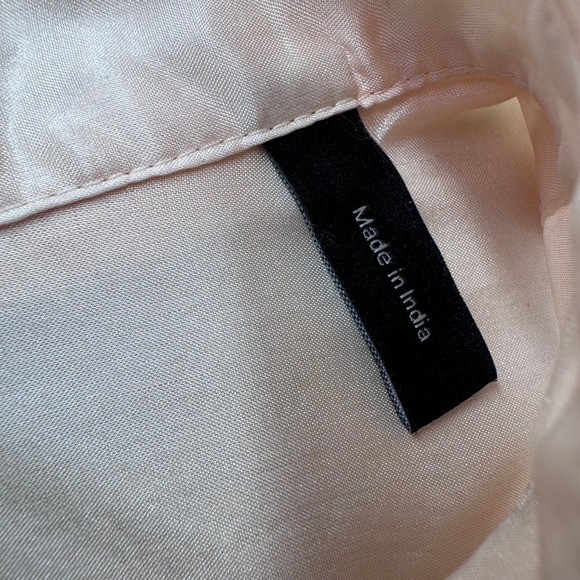 Theory Essential Buttondown Sleek 100% Silk Shirt Habotai Blush Pink Size P - Picture 3 of 11